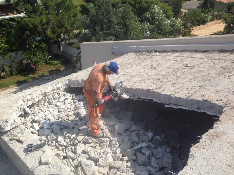 ΑΔΙΑΤΑΡΑΧΤΗ-ΚΟΠΗ-ΣΚΥΡΟΔΕΜΑΤΟΣ-ΓΛΥΦΑΔΑ-TTCONSTRUCTIONS-1